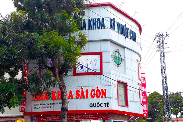 Nha khoa Sài Gòn Quốc Tế- Địa chỉ niềng răng trong suốt Leetray tại Đăk Lăk